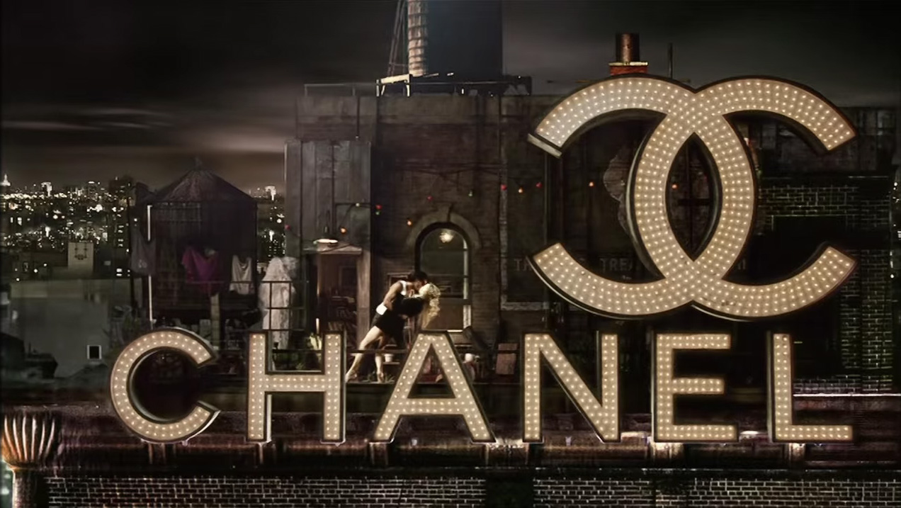 Women in Chanel N°5 film ads